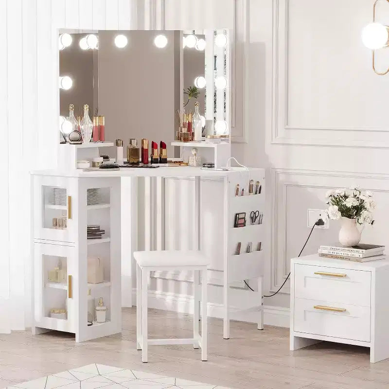 Miroir de coiffeuse d'angle – Miroir triptyque avec 3 modes d'éclairage, station d'alimentation intégrée avec prises et ports USB, pour chambre, studio de maquillage